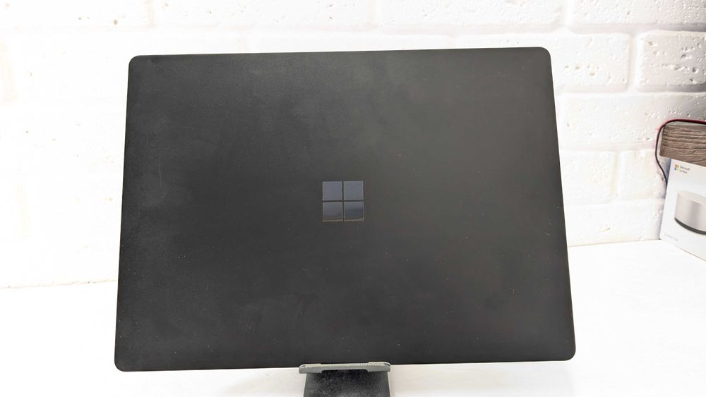 Microsoft Surface Laptop 4 - 13.5" - Core i5-1135G7/8gb/512gb #172