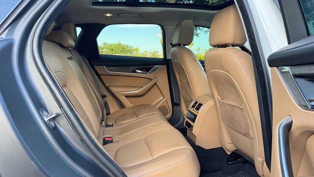 Jaguar F-PACE P250 S      2022