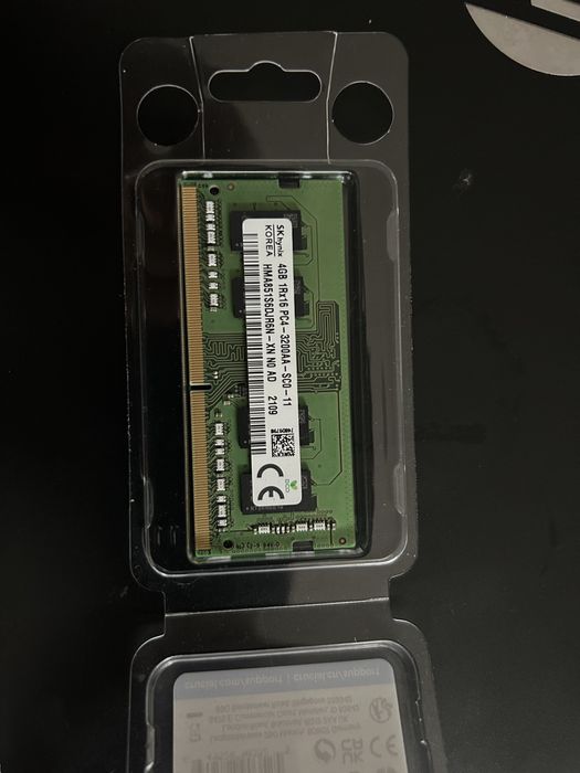 Memória RAM 4GB (como nova)