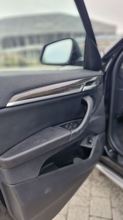 Продам Терміново BMW X1