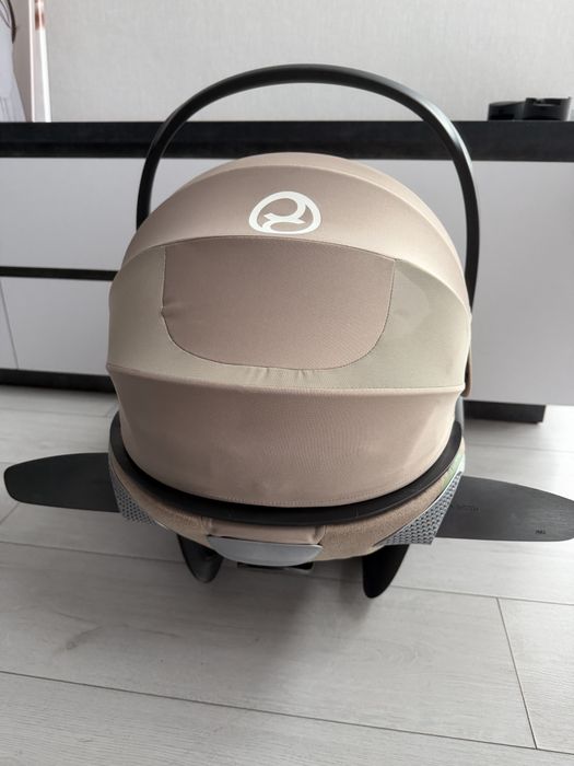Автокрісло Cybex Cloud T-iSize Plus 0-13кг - Cozy Beige