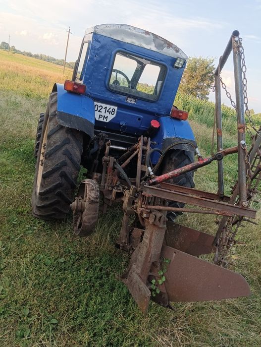 Продам трактор Т-40АМ з плугом