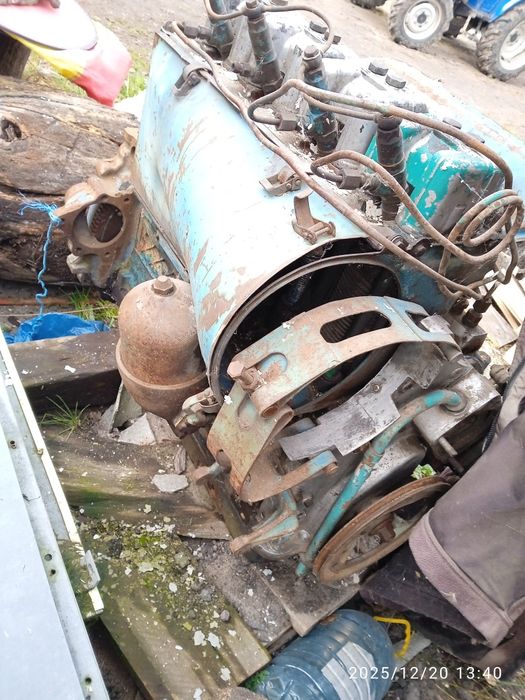 Мотор з трактора т40 бу.