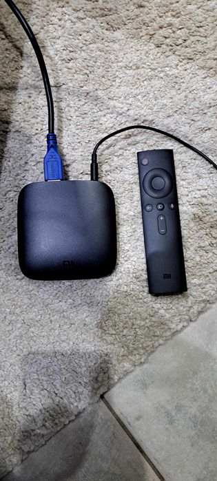 TV LG 47LV4500 (47") + Xiaomi Mi Box MDZ-16-AB