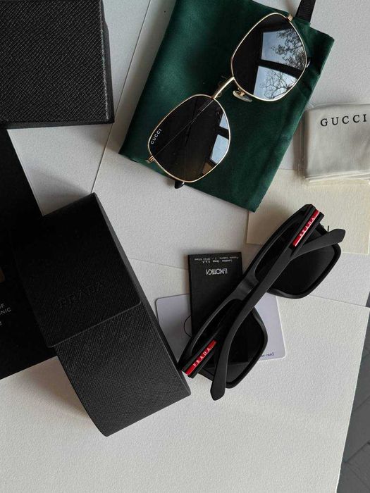 Cонцезахисні окуляри Balenciaga