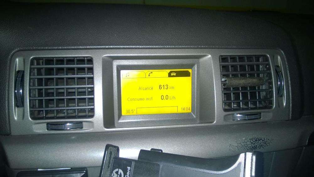 Rádio CD 50 PHONE OPEL e ecrã com moldura