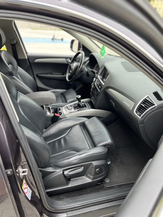 Audi q5 2,0 tdi 170 KM quattro S line Skory Ledy Navi Kola 20