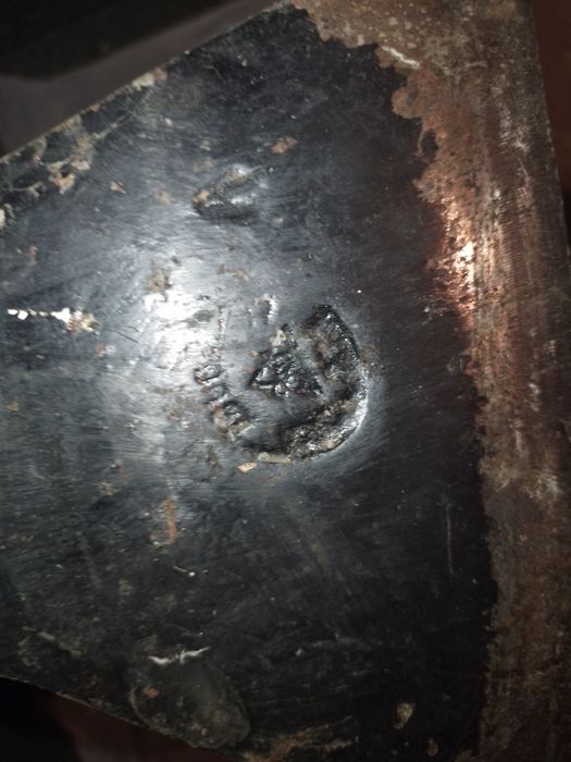 Топор,  колун , пилка,  ключ трубный ссср,  ключ газовый,  ножовка