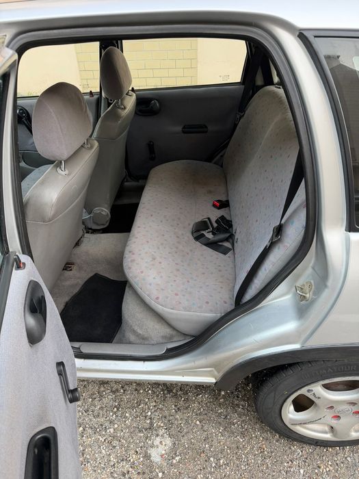 Tenho para venda Opel corsa  1.0