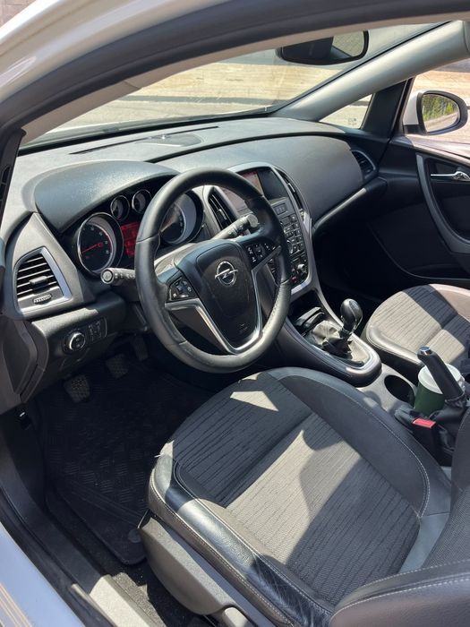 Opel Astra como novo