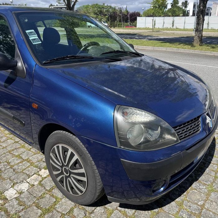 Renault Clio 2002