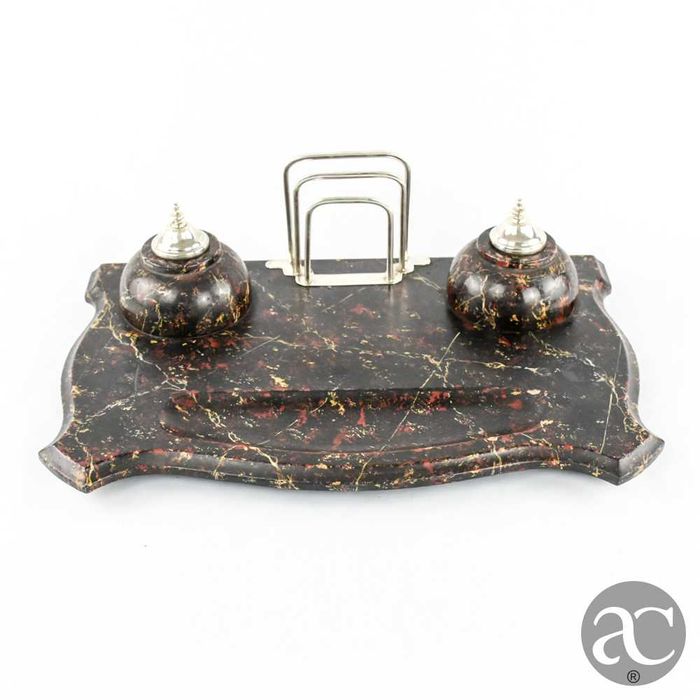 Tinteiro Art Déco em mármore e prata portuguesa com pés em prata