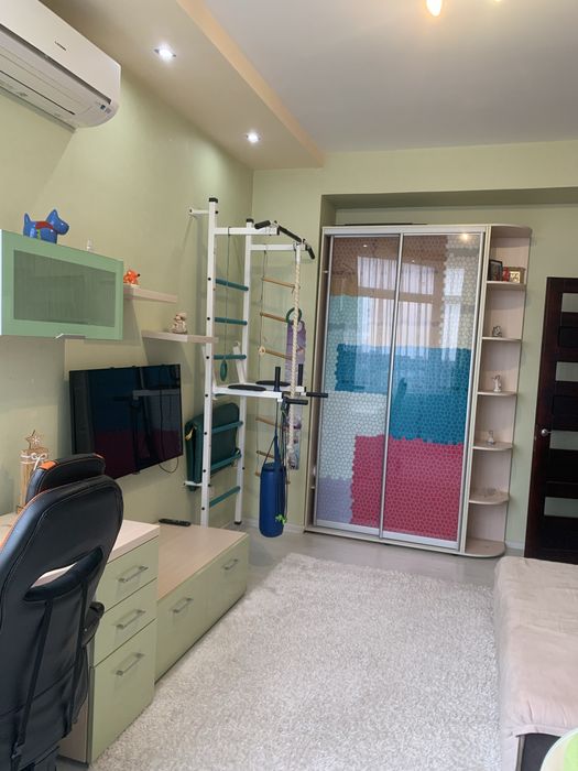 Здам 2ох кімнатну розкішну квартиру на 5ій ст.Фонтану