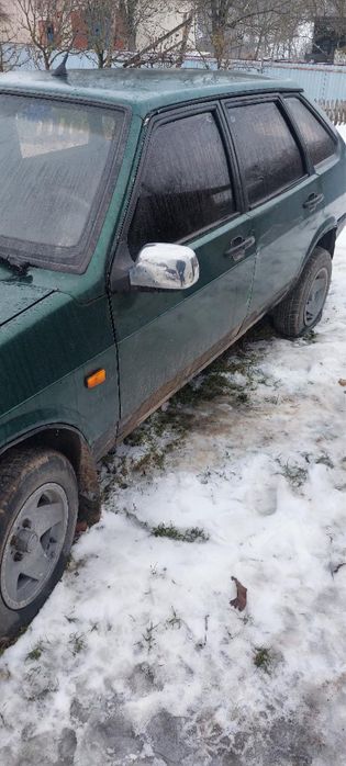 Продам автомобіль ваз 2109
