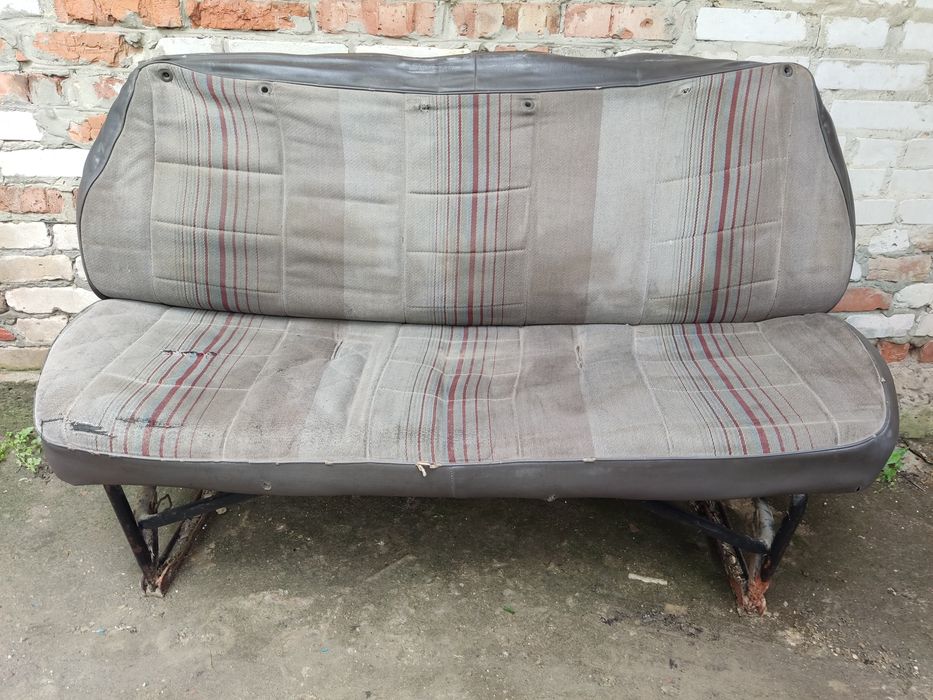 Диван в салон мікроавтобуса Peugeot Boxer/Fiat Ducato/Ford Transit