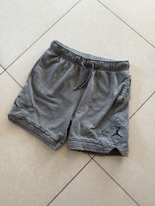 Шорти чоловічі Air Jordan Flight Fleece Grey рашмер м