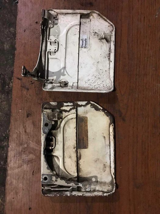 Лючок бака Фольксваген Т-4