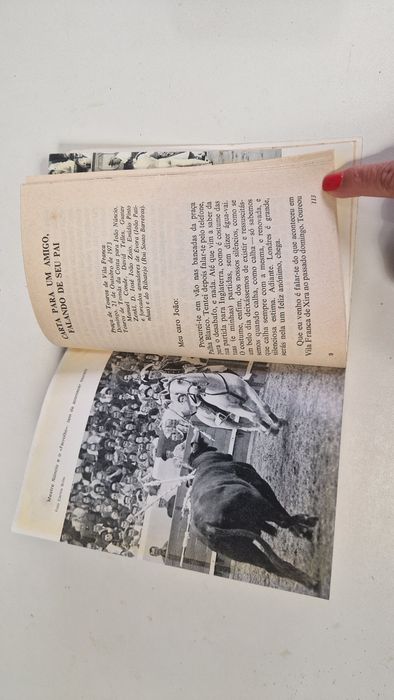 Livro Espontaneos Precisam-se
