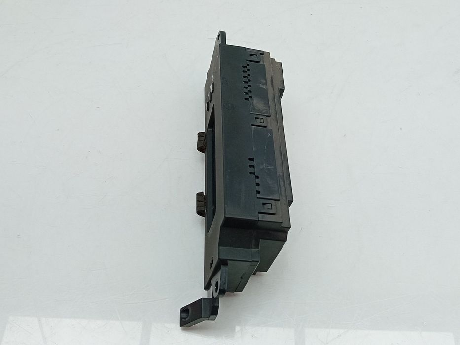 Display / ecrã de informações HYUNDAI i20 (PB, PBT)