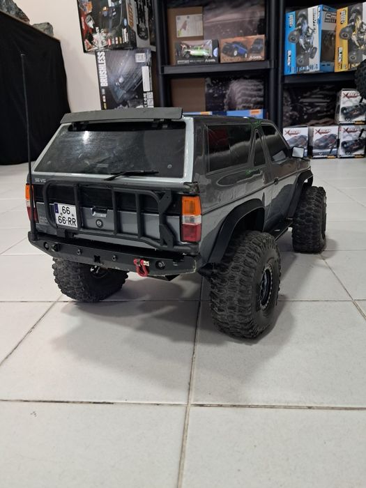 Usado Traxxas trx4 nissan terrano