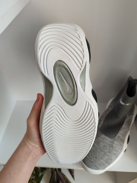 NIKE FLIGHT BONAFIDE - Баскетбольні кросівки