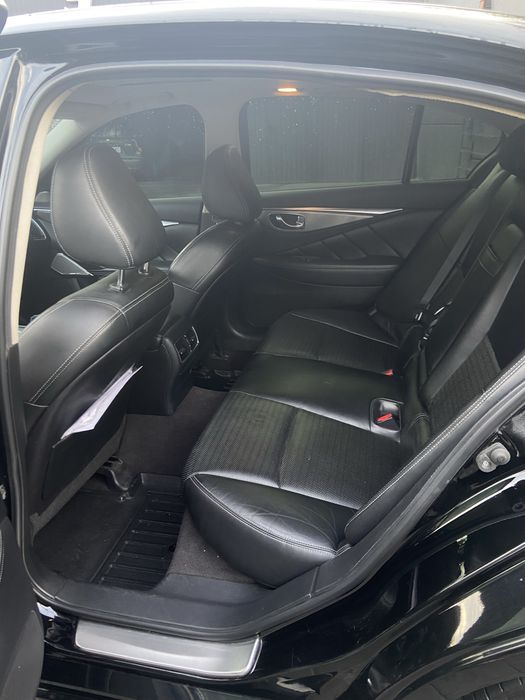 Продам Infiniti Q50S