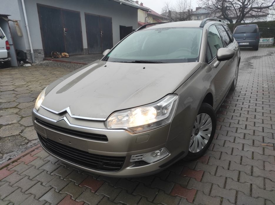 Sprzedam Citroen C5 1.8 b  super stan  idealny pod LPG