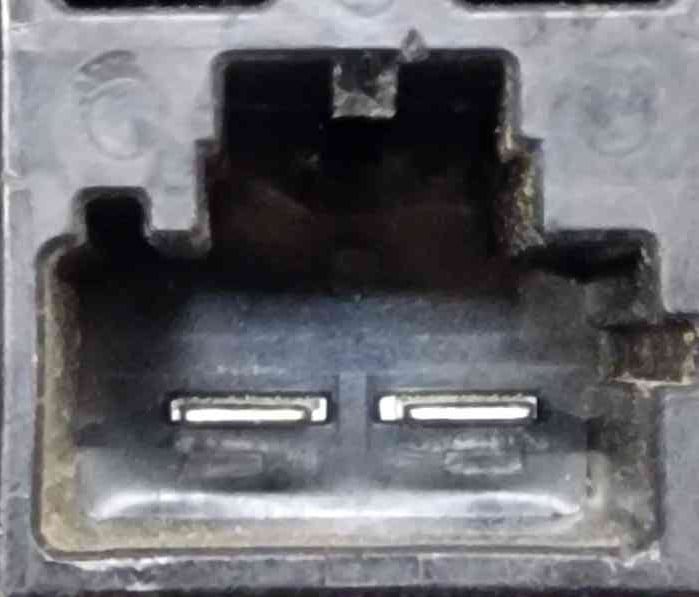 Amplificador de Antena 5M0035570B - VW GOLF VI