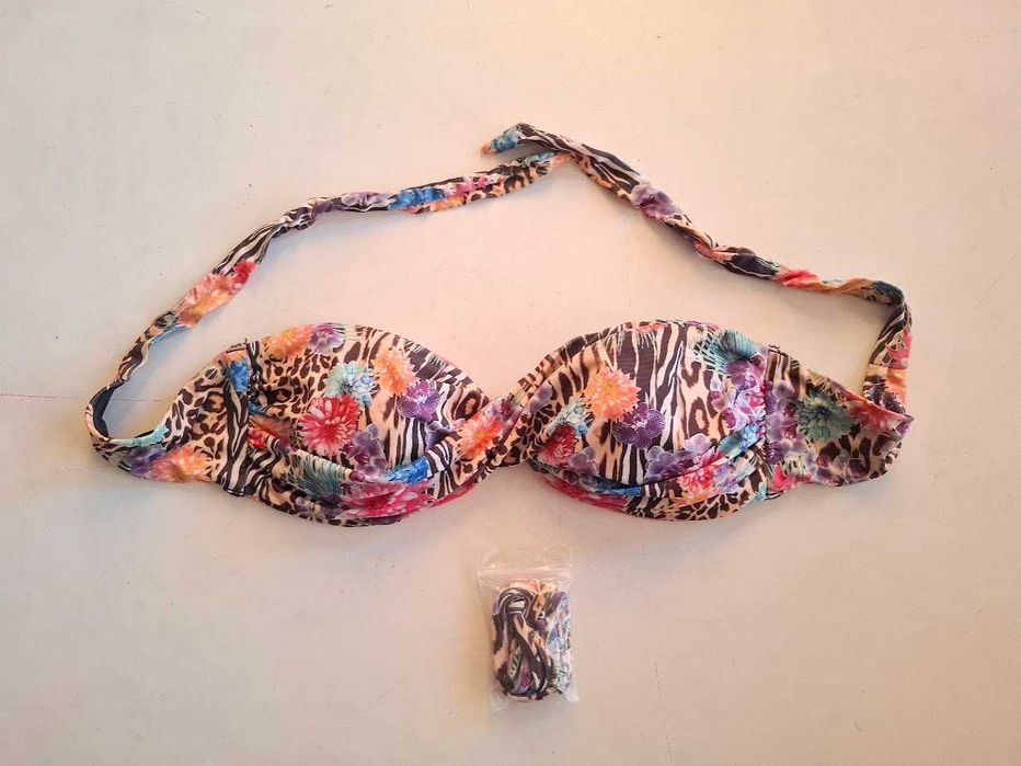 Parte de cima de bikini cai-cai da H&M - tamanho 40