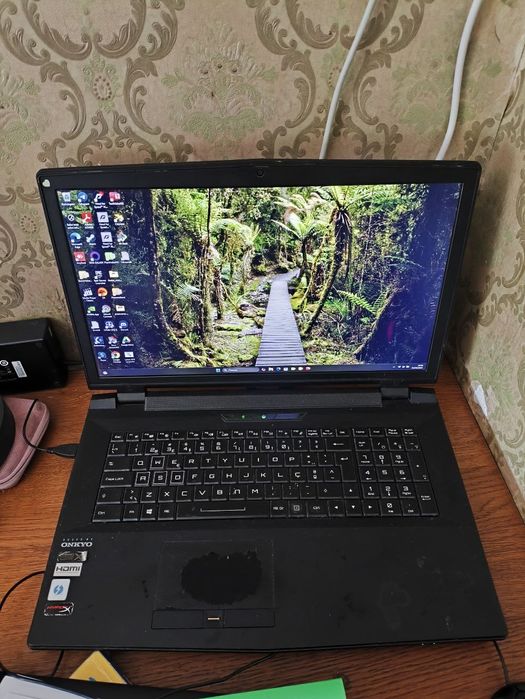 Troco Portátil Gamer Clevo por MacBook ou Surface