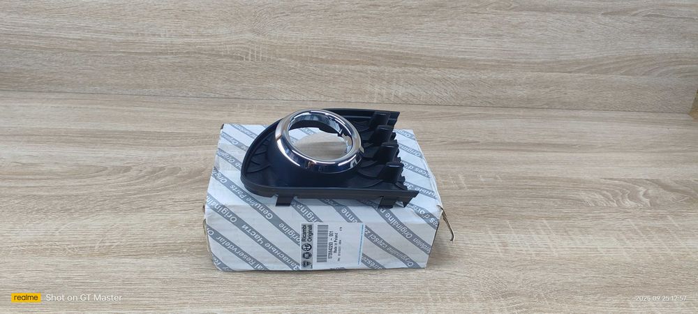FIAT 500 Ramka Halogenu Lewa OE Ricambi Chrom ORYGINALNA NOWA