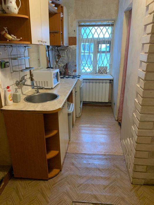 Продам частину домоволодіння (30кв.м)/ район пр. Науки/ Нагорка.