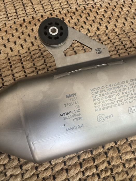 Akrapovic Bmw M1000 XR