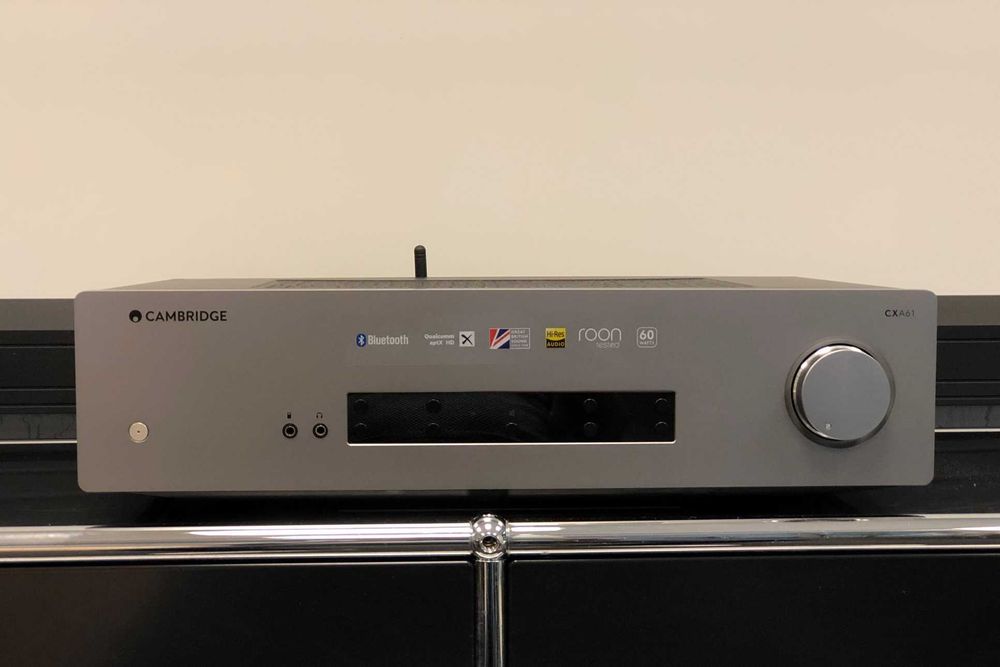 Cambridge Audio CXA61 wznacniacz zintegrowany kl. AB 60W 8Ω DAC ESS Sabre BT aptX HD Roon - idealny stan!