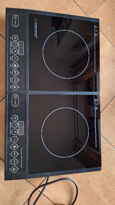 Kuchenka dwupalnikowa indukcyjna Esperanza sztuk 4