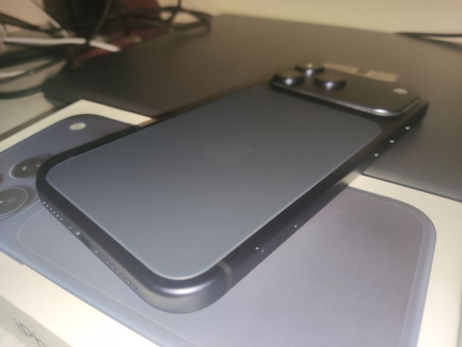iPhone 17 pro  max