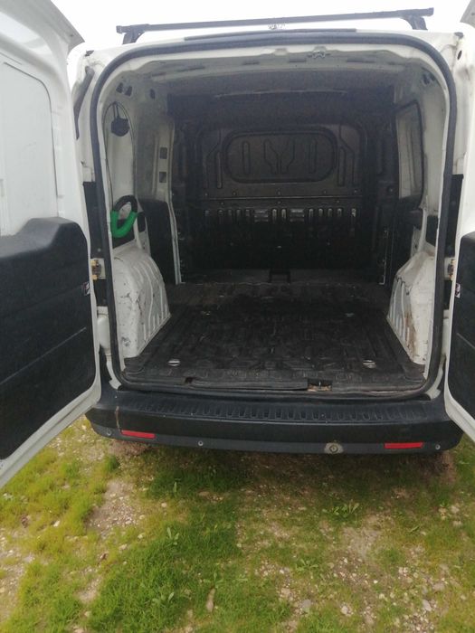 Venda carrinha Fiat doblo