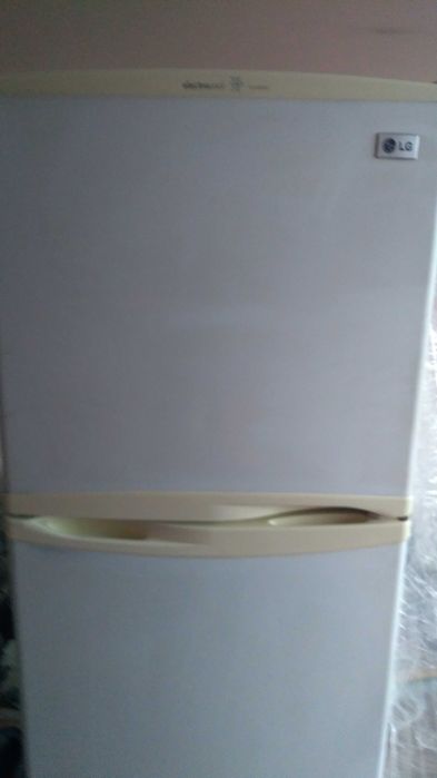 Холодильник LG, в хорошому стані