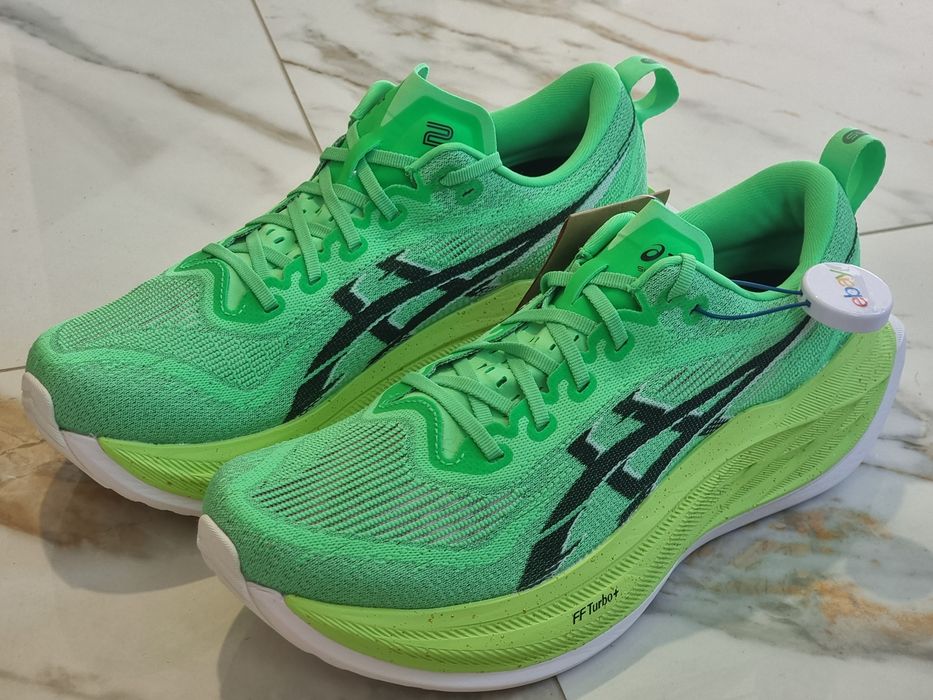 Оригінал 100% кросівки asics Superblast 2  eur 44