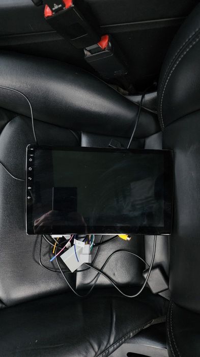 Универсальная автомагнитола сенсорная