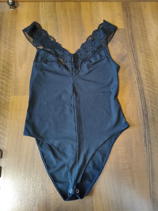 Body Zara rozm S/M  duży dekolt