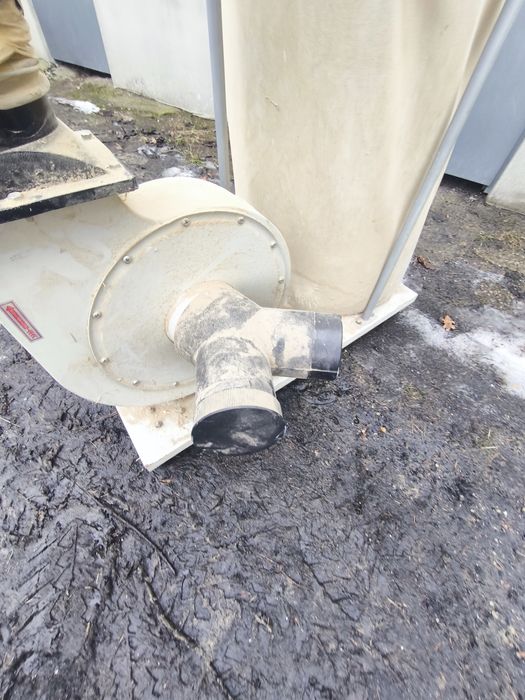 Wyciąg Trocin 380 V