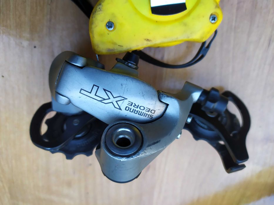 Shimano XT przerzutka tylna  RD -M750 SGS 9S Polecam