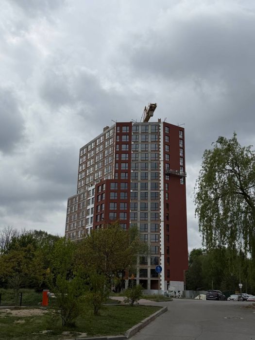 Продається 1 кім. Квартира з терасою в ЖК на Величковського
