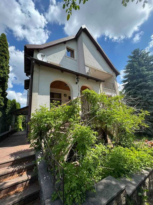 Продаж будинку 230м.кв., в с.Григорівка.