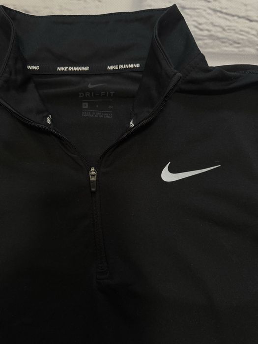 Чорна кофта Nike для бігу, розмір S