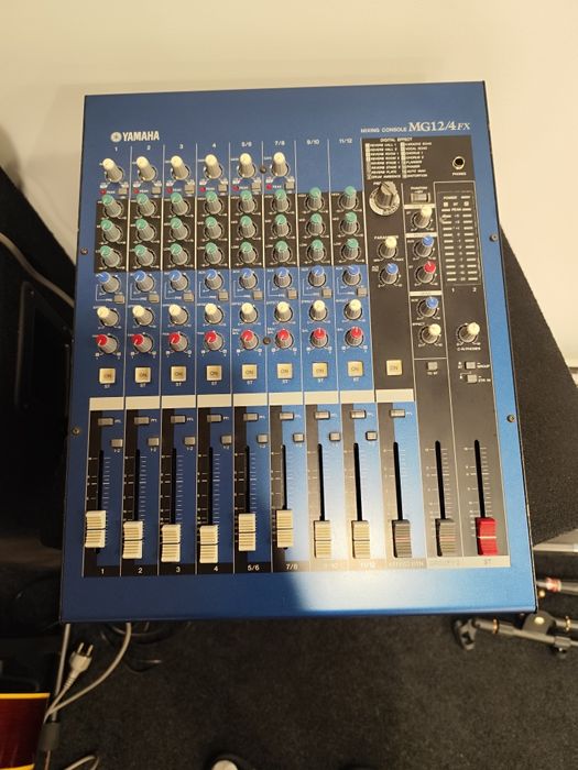 Mesa de mistura analógico yamaha