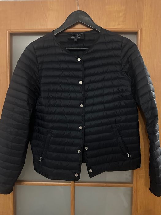 Armani Jeans чорна стьобана куртка, розмір 42