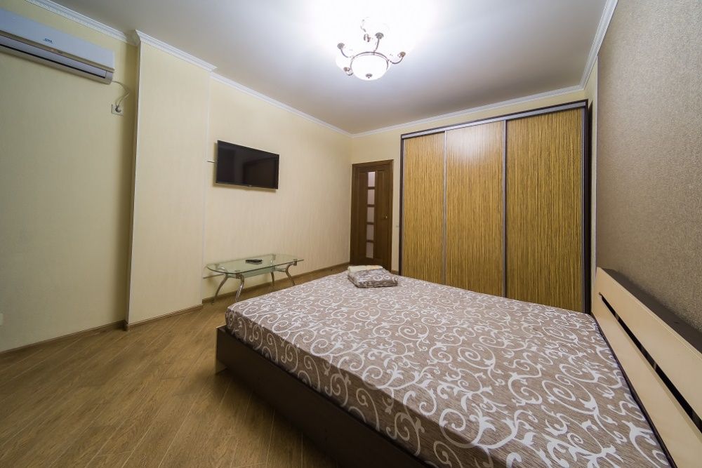 ПОСУТОЧНО-ПОЧАСОВО 1-к.кв Богатырская 6а,новый дом СКИДКИ В ОПИСАНИИ!!