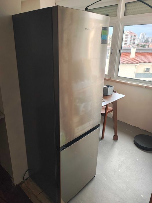 Frigorífco Combinado HISENSE RB372N4ACE